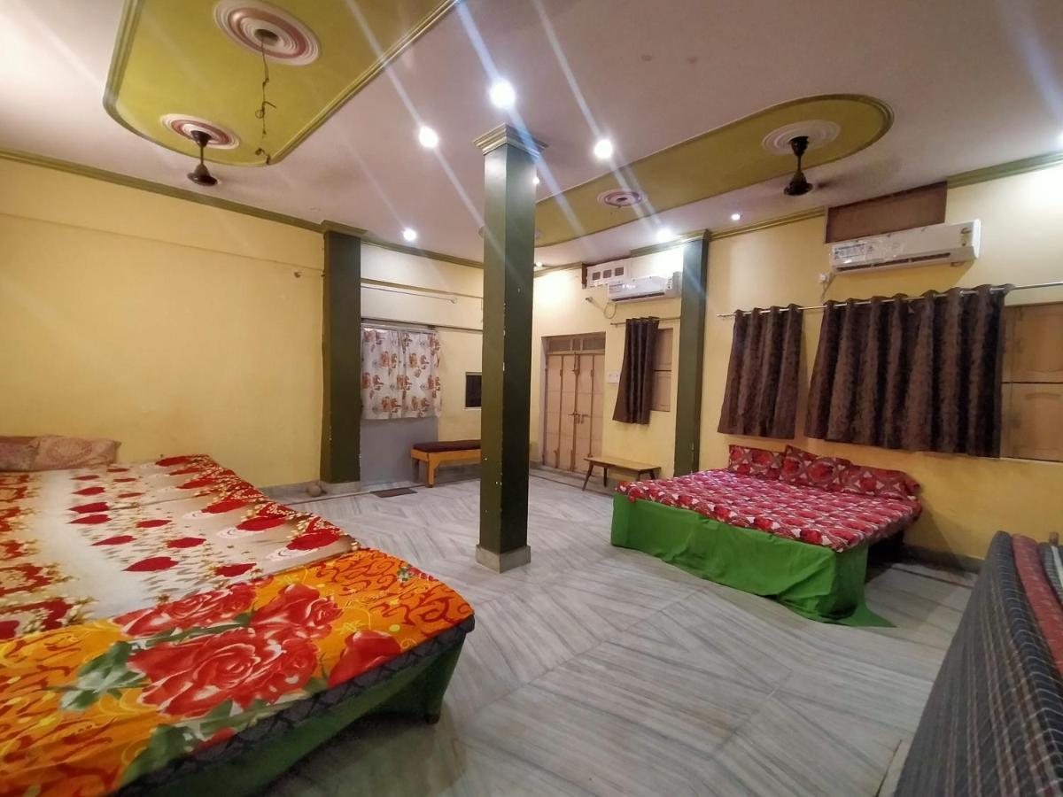 Hotel Aakash Ganga Varanasi Esterno foto
